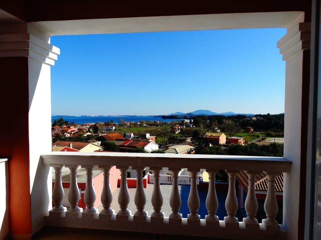 Paradiso Hotel Sea View And Pool Suites Ipsos Corfu Værelse billede